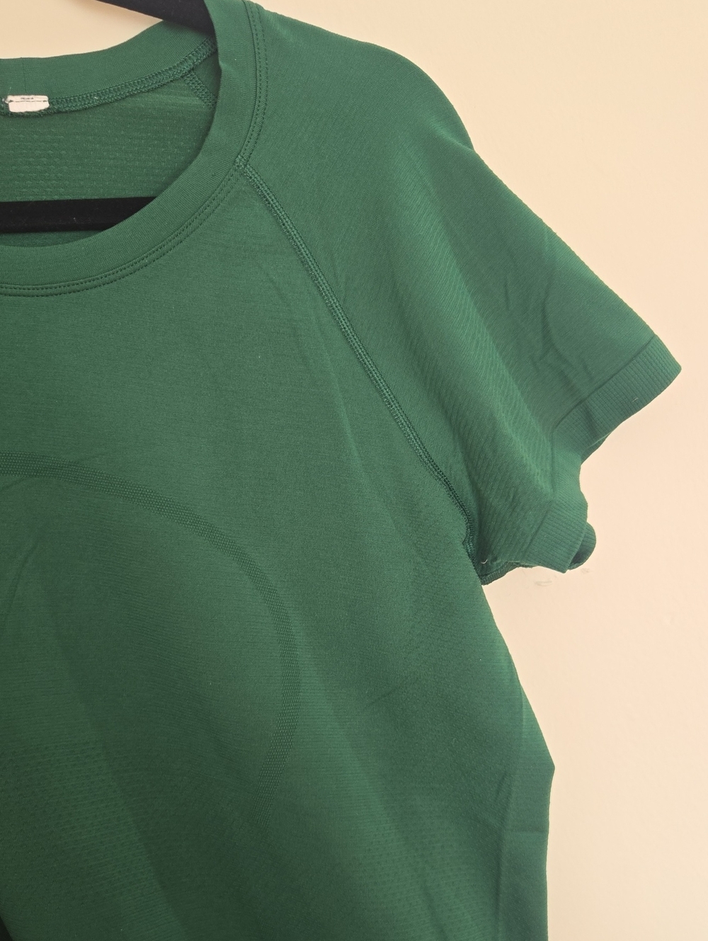 Lululemon Swiftly Tech 2.0 Hip Length Short Sleeve Green Size 12 - Picture 9 of 16